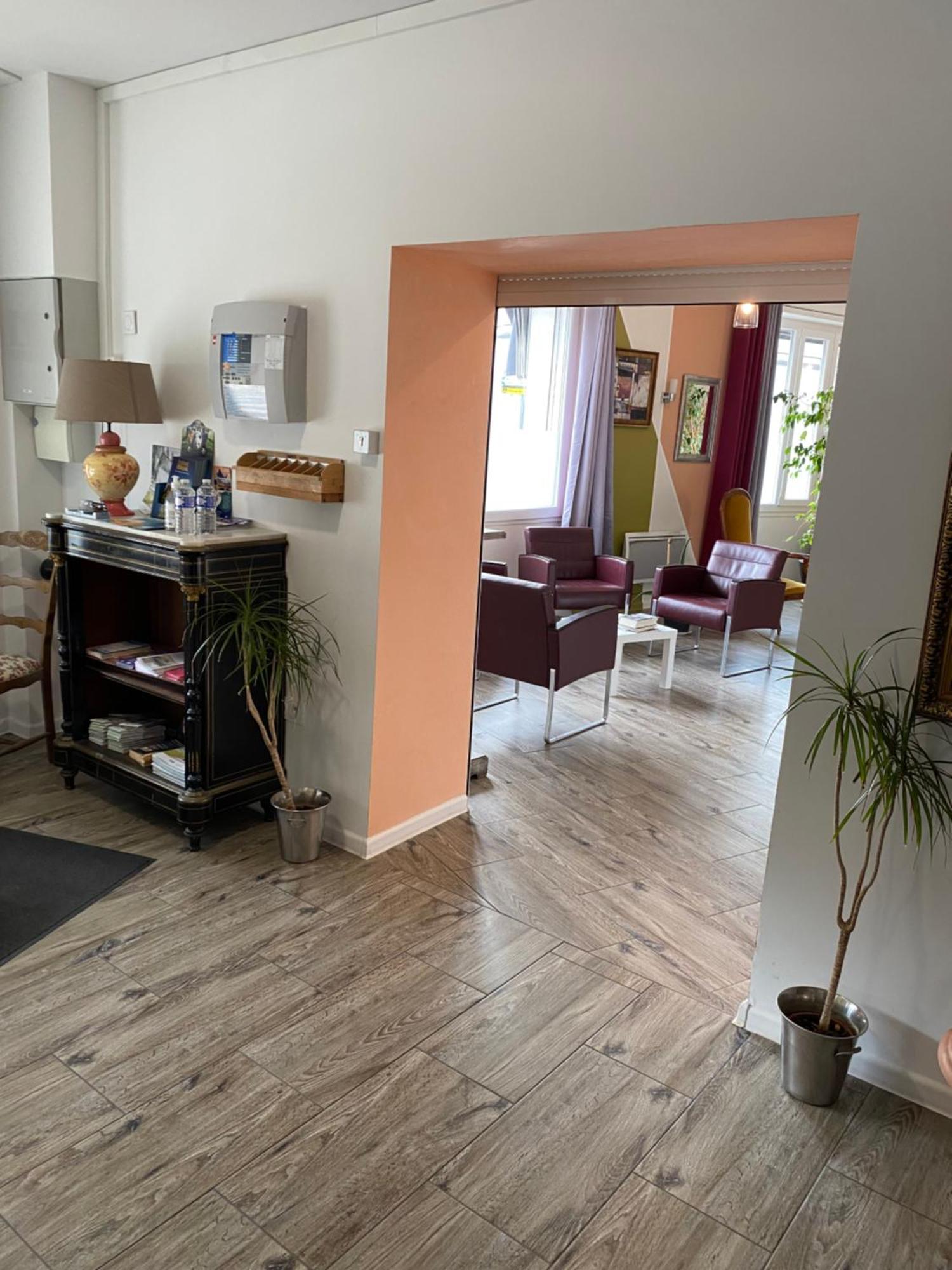Hotel Le Saint Amand エクステリア 写真