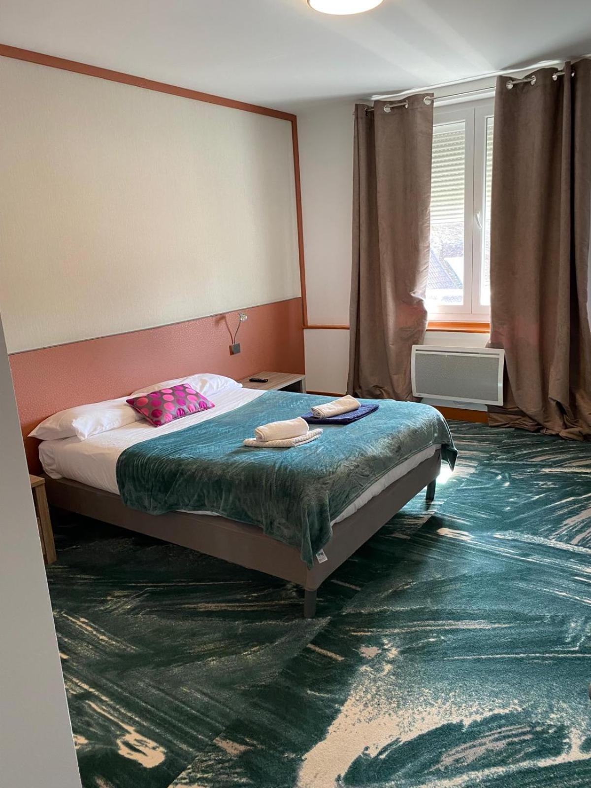 Hotel Le Saint Amand エクステリア 写真