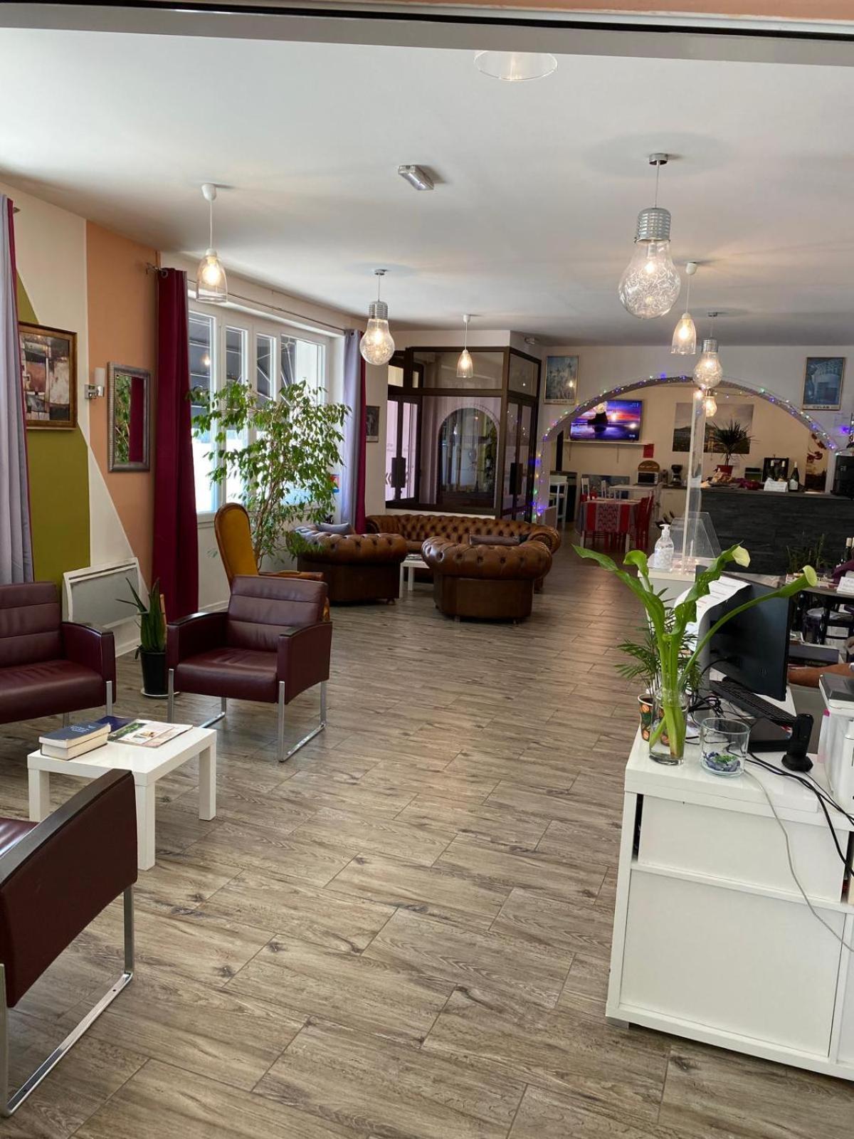 Hotel Le Saint Amand エクステリア 写真